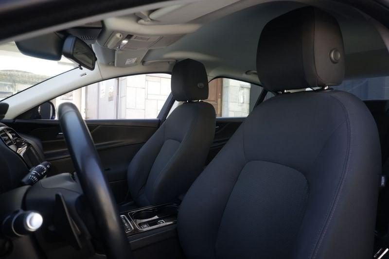 Jaguar XE Jaguar XE 2.0d i4 180cv Portfolio 132KW ANNO 2016