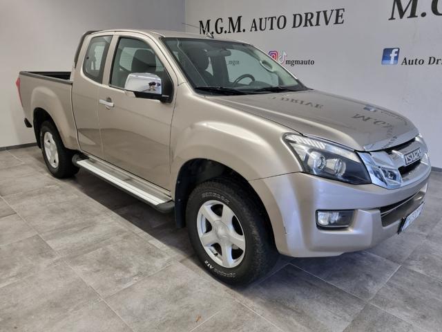 ISUZU D-Max 2.5 Space Cab Solar 4WD