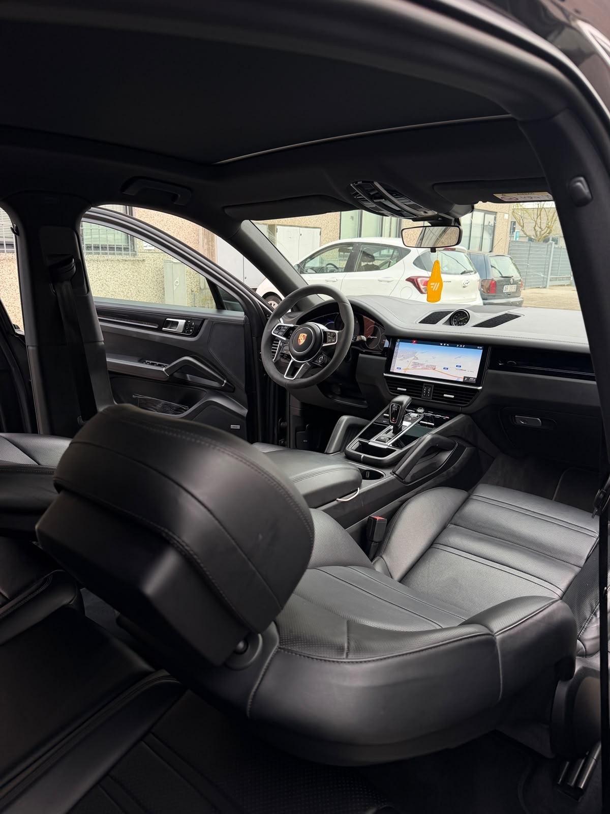 Porsche Cayenne Coupé 3.0 V6 E-Hybrid