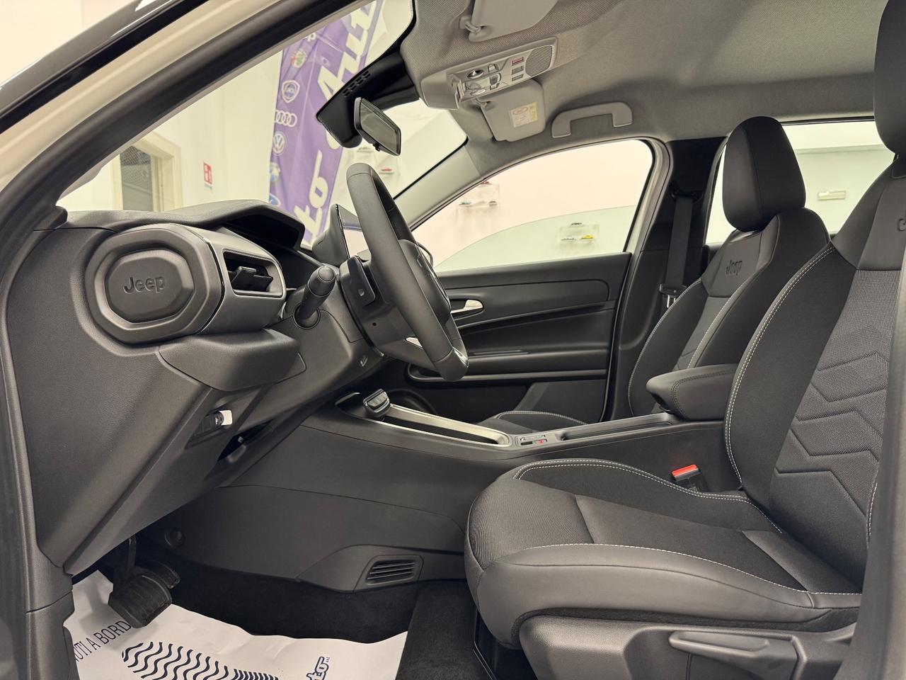 Jeep Avenger 1.2 Turbo 100 CV MHEV Summit