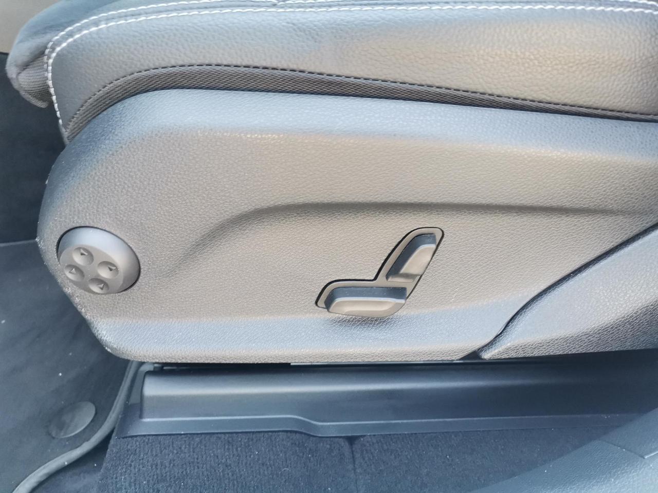 Mercedes GLC Coupe 300 de phev (eq-power) Premium Plus 4matic auto