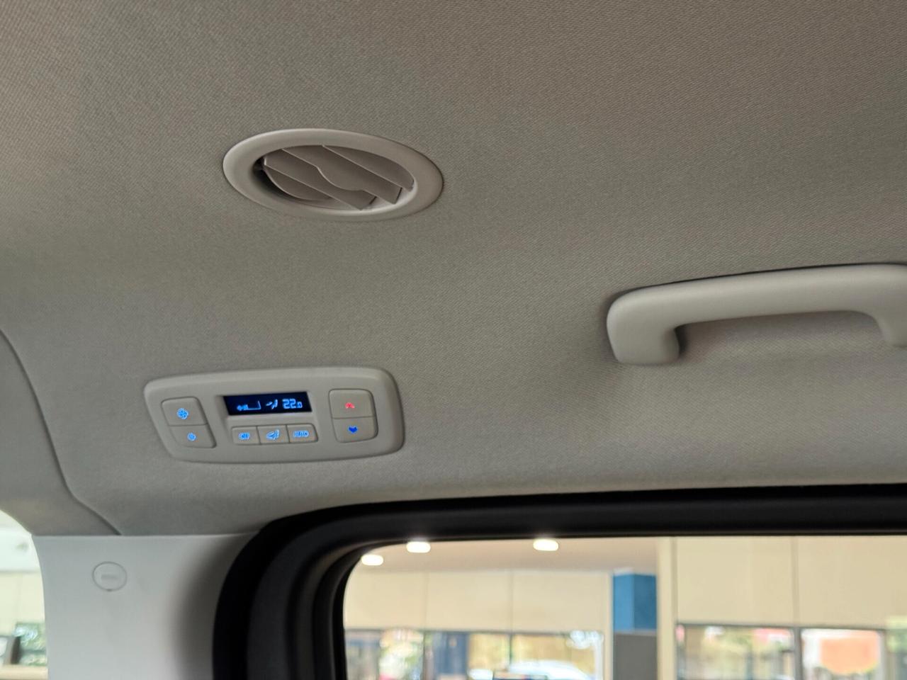 Hyundai STARIA 2.2 Wagon 2wd auto Led App conn 9p 18" (+Iva)