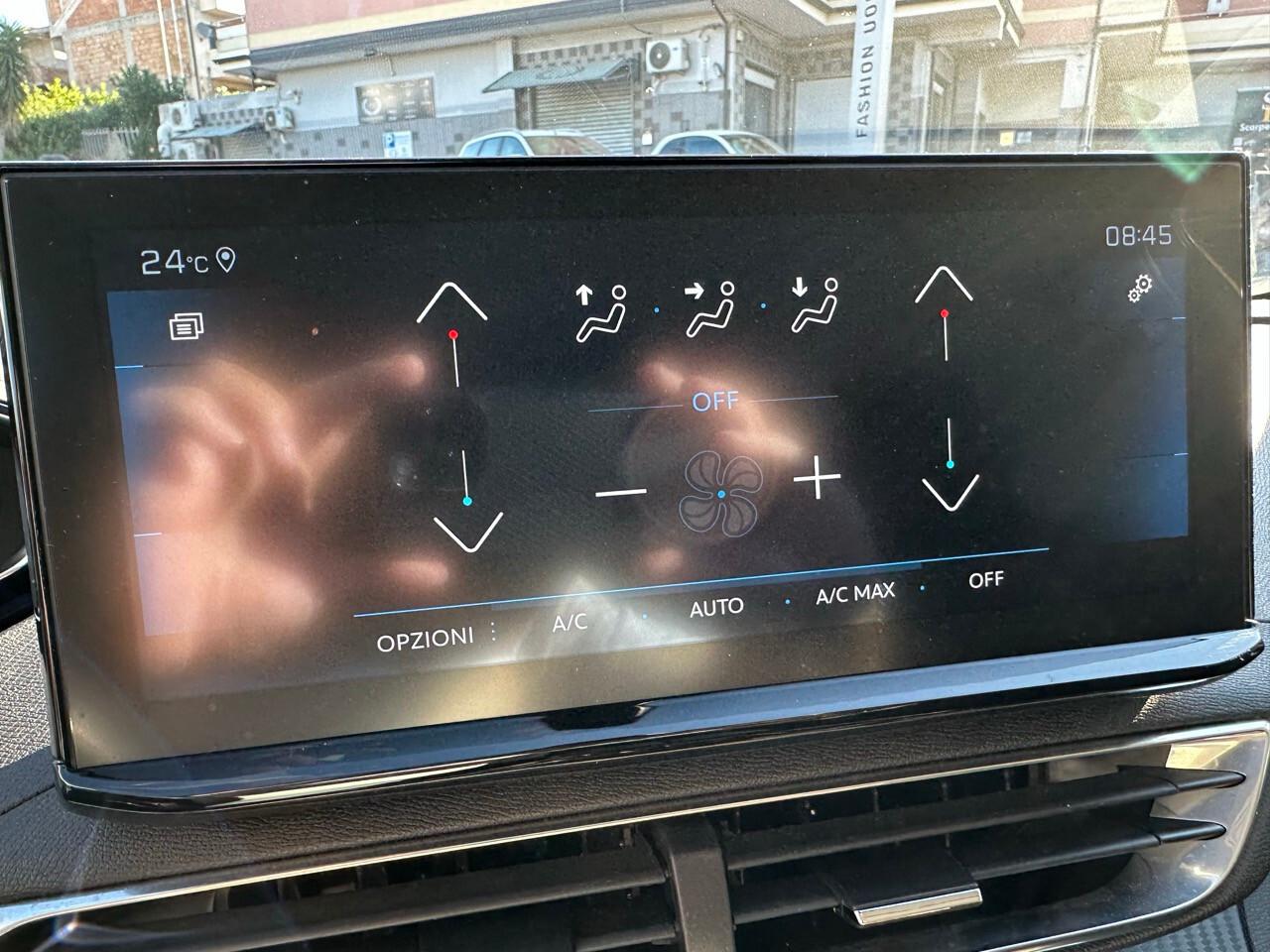 Peugeot 3008 BlueHDi 130 S&S EAT8