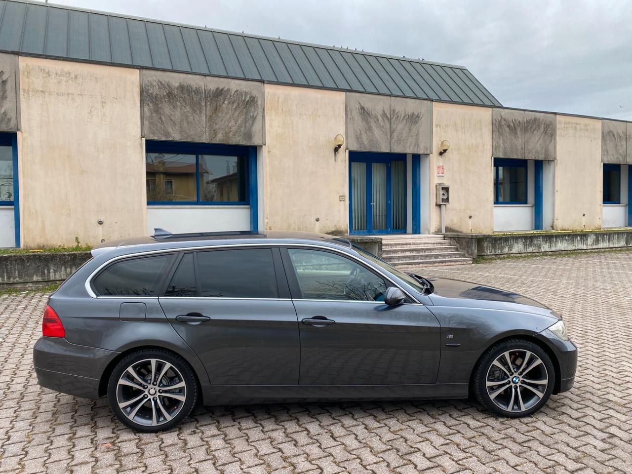 Bmw 330xd Touring Full Optional