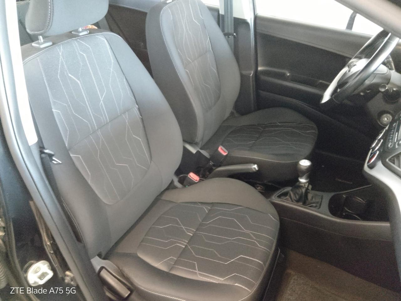 Kia Picanto 1.0 GPL Neopatentati