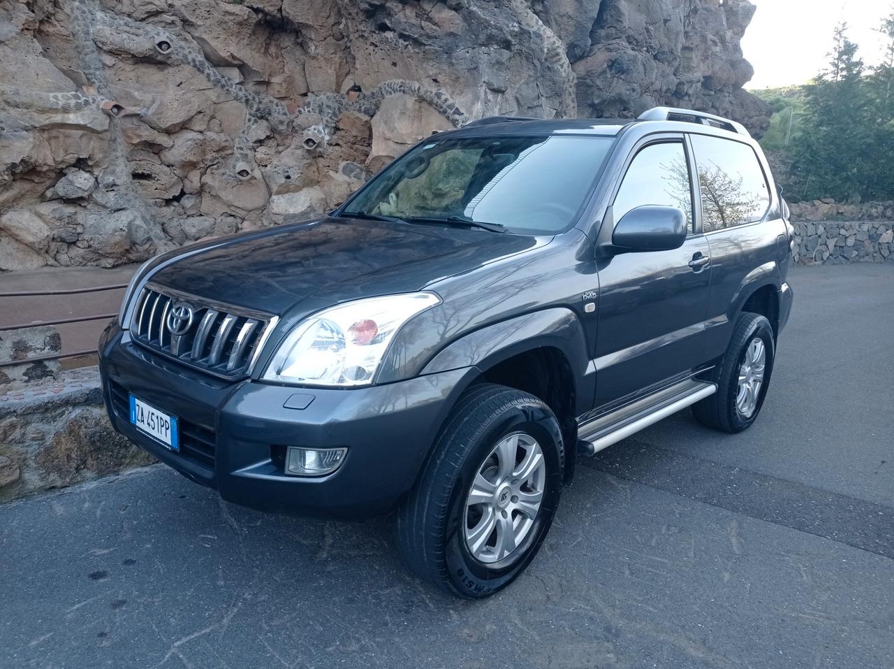 Toyota Land Cruiser 3.0 D-4D 16V cat 3 porte aut. Executive