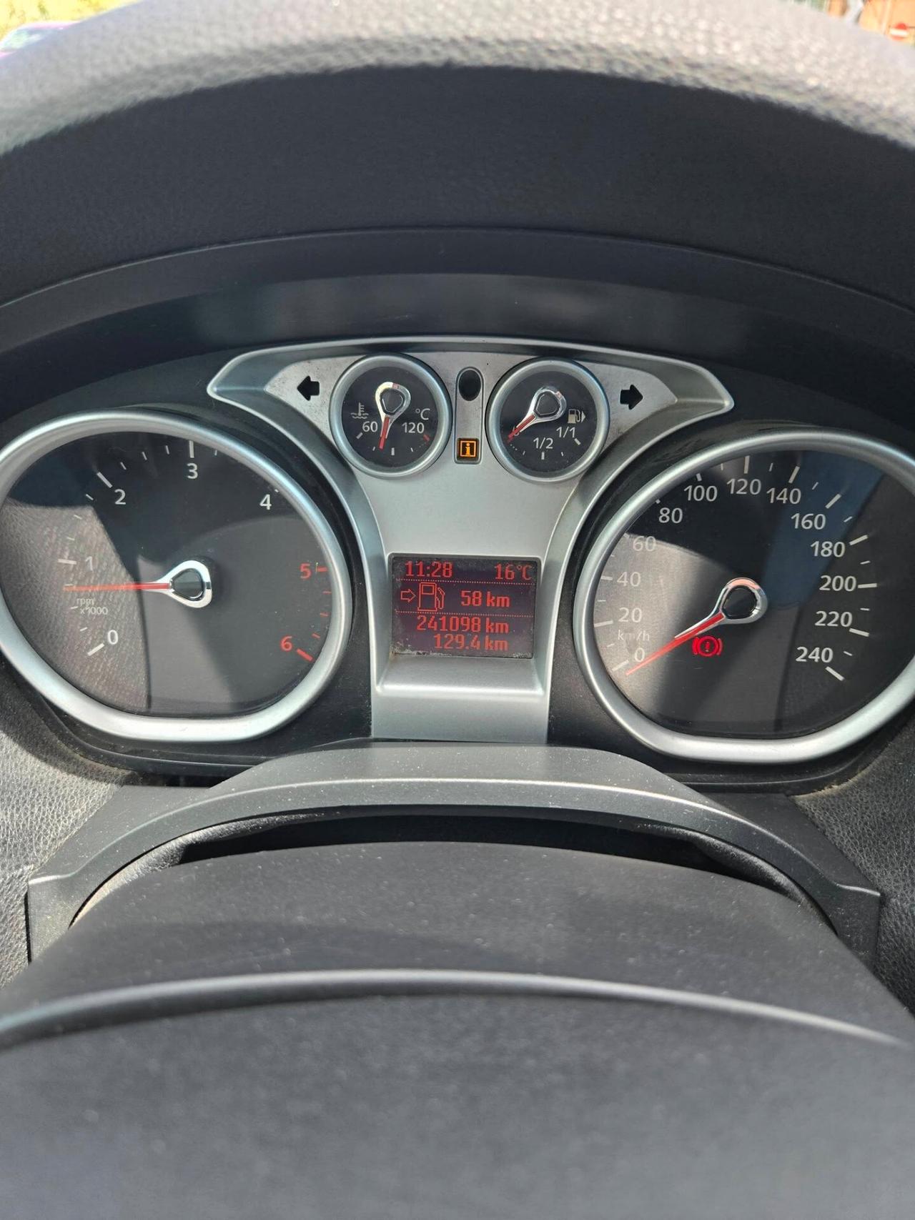 Ford Kuga Kuga+ 2.0 TDCi 136 CV 4WD DPF