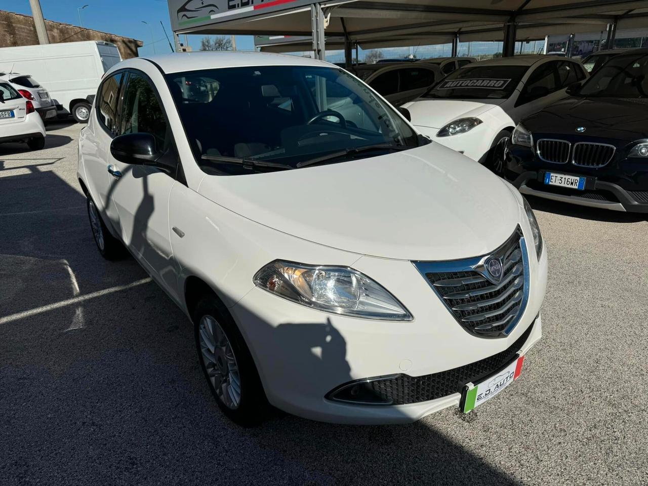 LANCIA YPSILON TERZA SERIE 0.9TWIN AIR 85CV BENZ/METANO