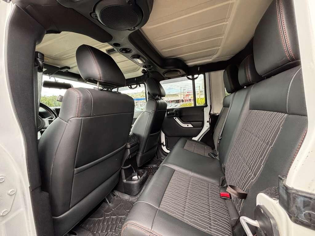 Jeep Wrangler Unlimited 2.8 CRD DPF Sahara Auto 2012 / KM 123.000 Tua a solo 320 Euro al mese