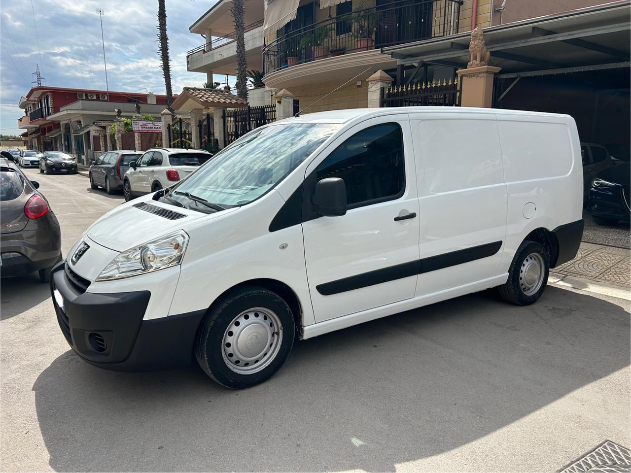 Peugeot Expert 2.0 HDi 125CV FAP PL-TA 12Q Furgone