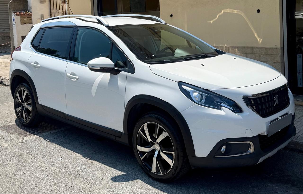 Peugeot 2008 BlueHDi 100 Allure