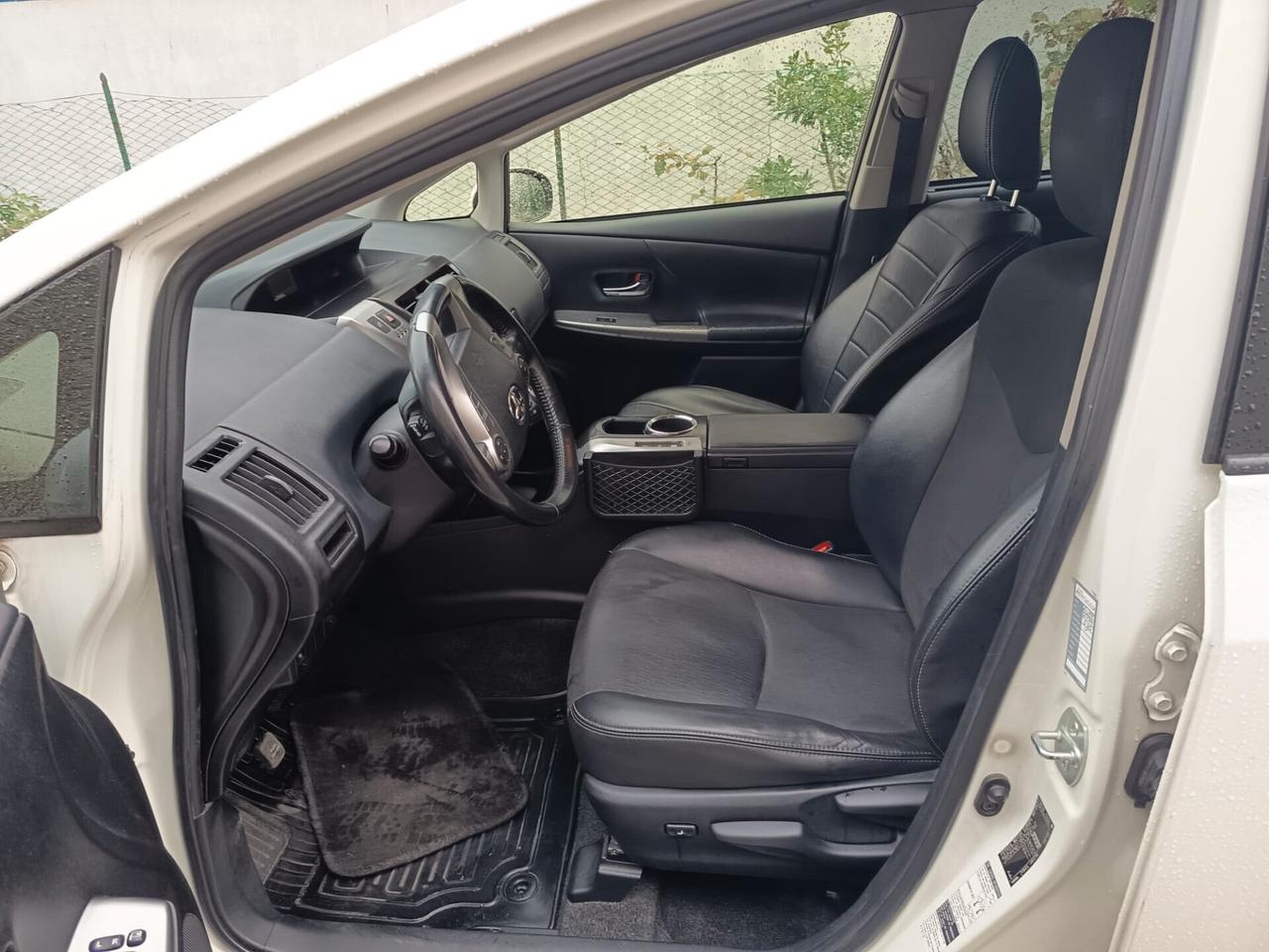 Toyota Prius Prius+ 1.8 Lounge