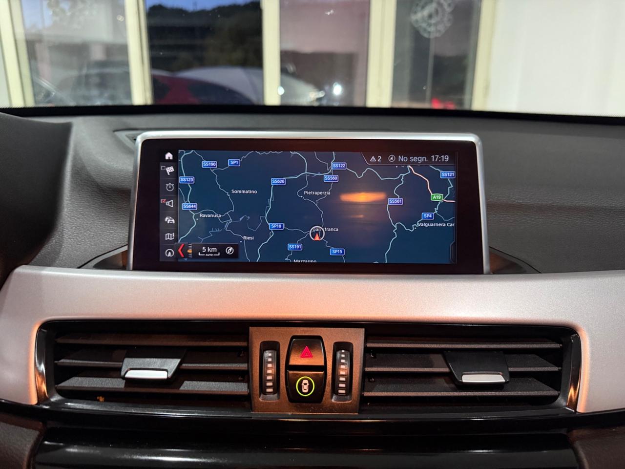 Bmw X1 2.0D 150cv auto. SHADOW LINE TOTAL BLACK2022