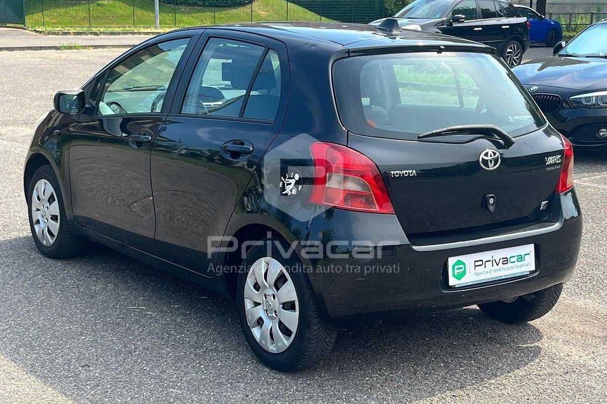 TOYOTA Yaris 1.0 5 porte Sol
