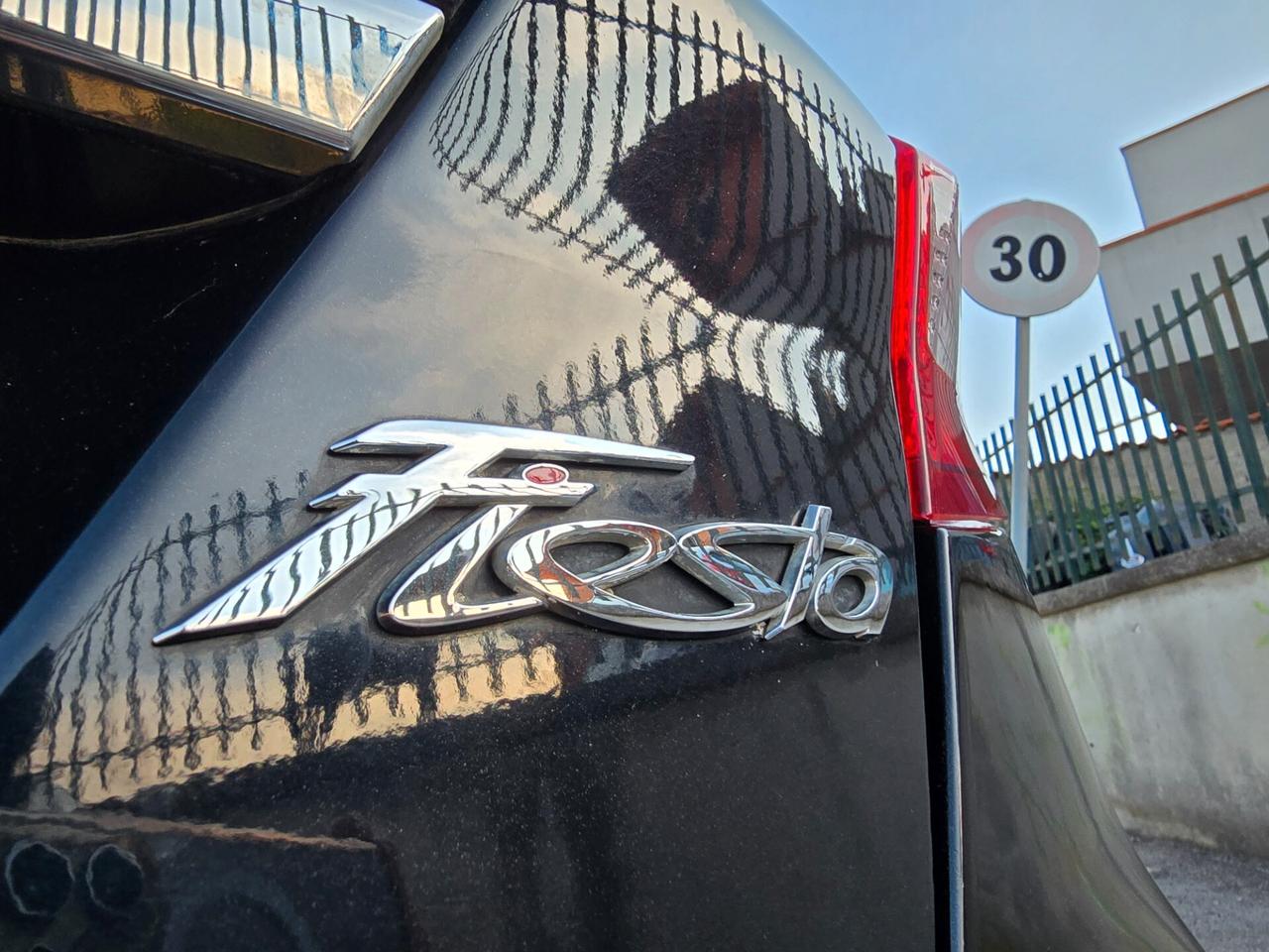 FORD FIESTA TITANIUM 1.4 DIESEL NUOVISSIMA E FULL