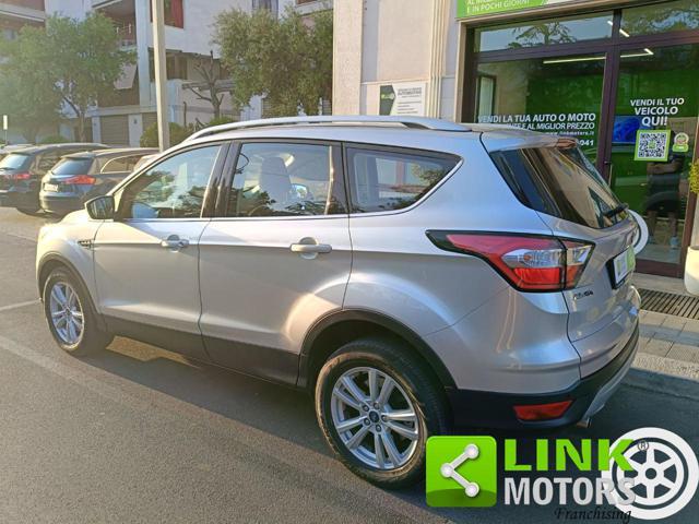 FORD Kuga 1.5 TDCI 120 CV S&S 2WD Powershift Business