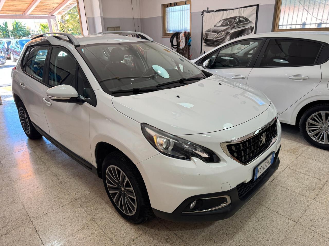 Peugeot 2008 PureTech 82 cv. Allure OK NEOPATENTATI