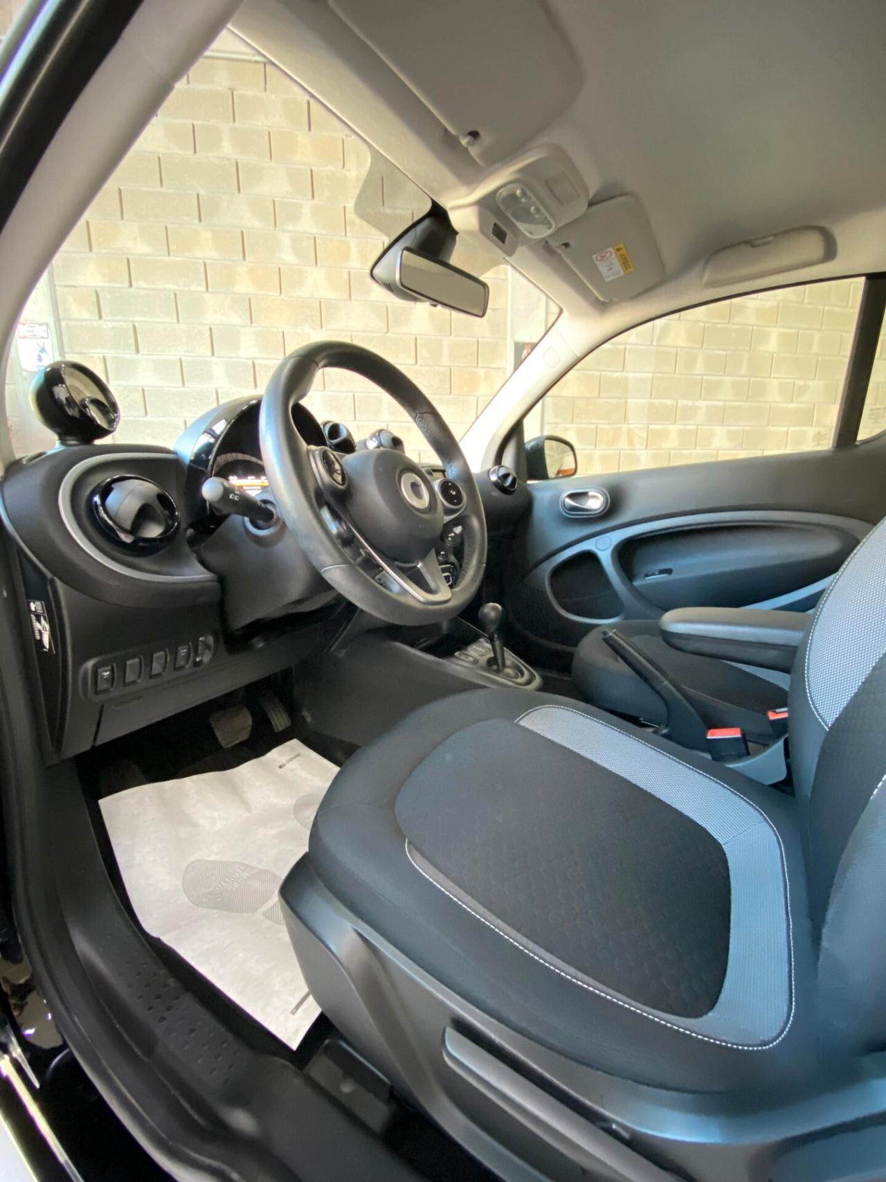Smart ForTwo EQ Racingreen 41KW