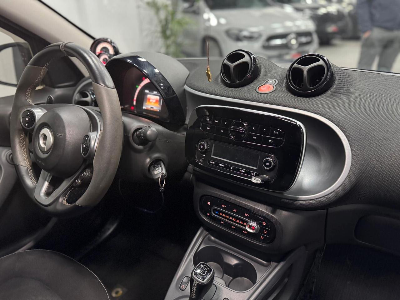 Smart ForFour 90 0.9 Turbo Brabus Style