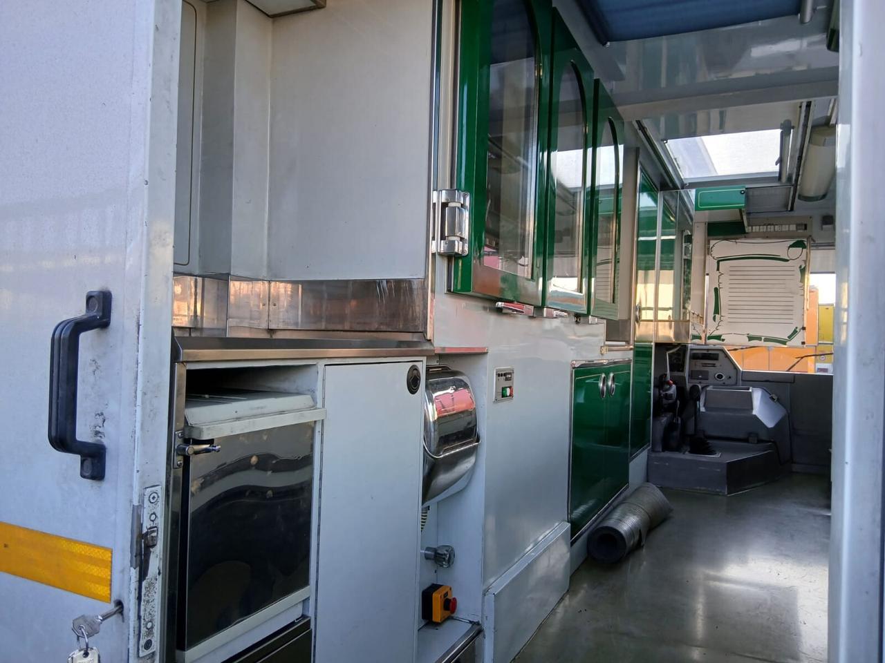 Food truck MINONZIO salumi formaggi