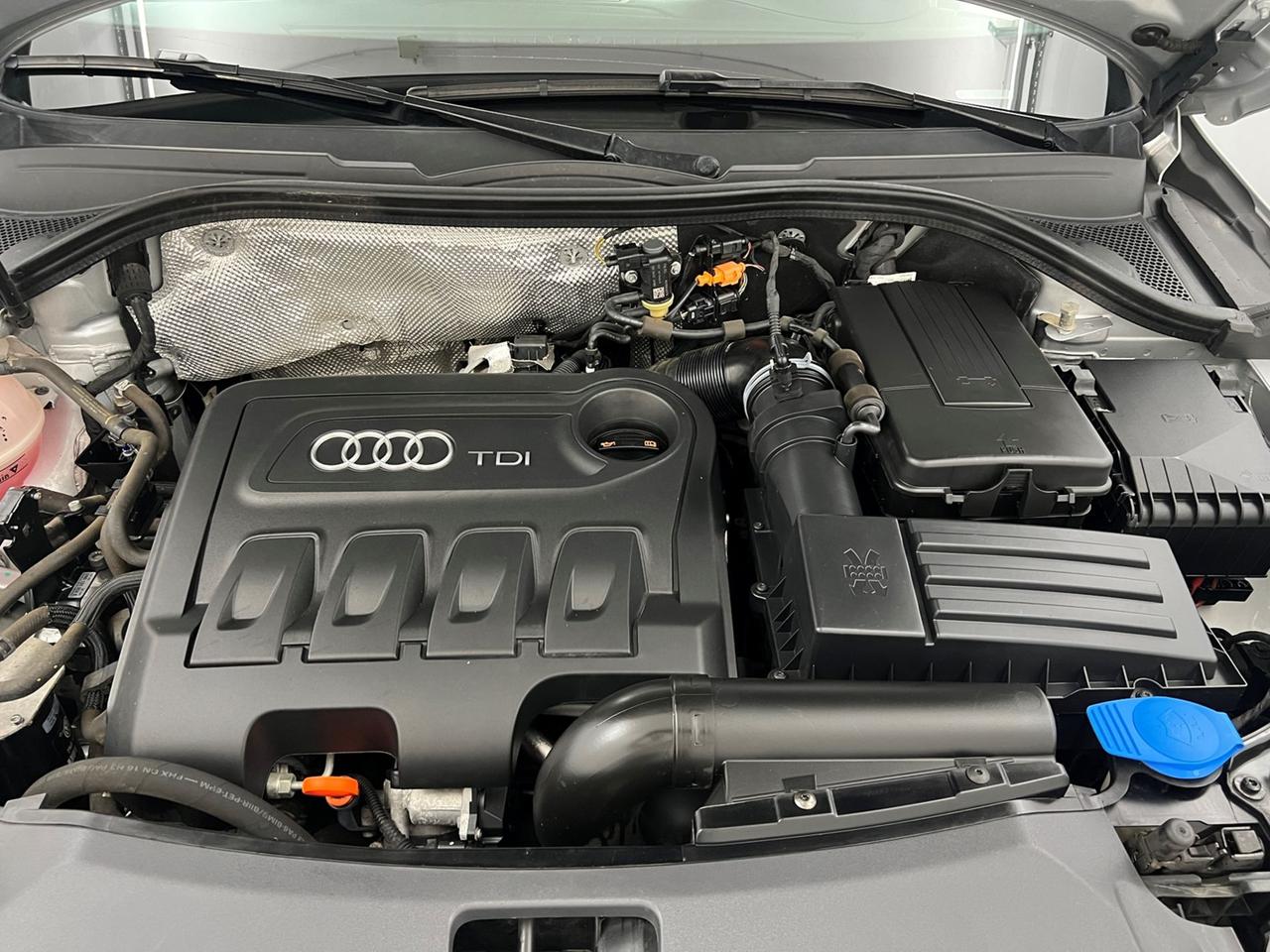 AUDI Q3 I 2011 Q3 2.0 tdi 140cv