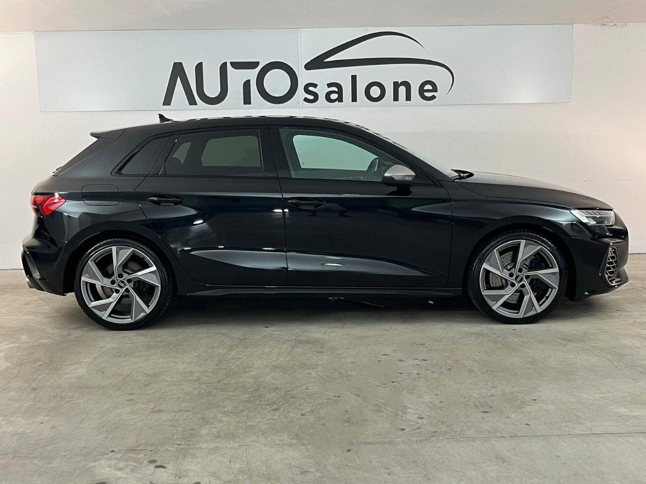Audi S3 Sportback 2.0 tfsi quattro s-tronic AKRAPOVIC