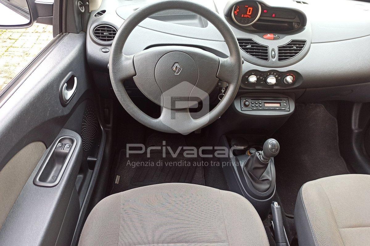 RENAULT Twingo 1.2 16V LEV Sport & Sound