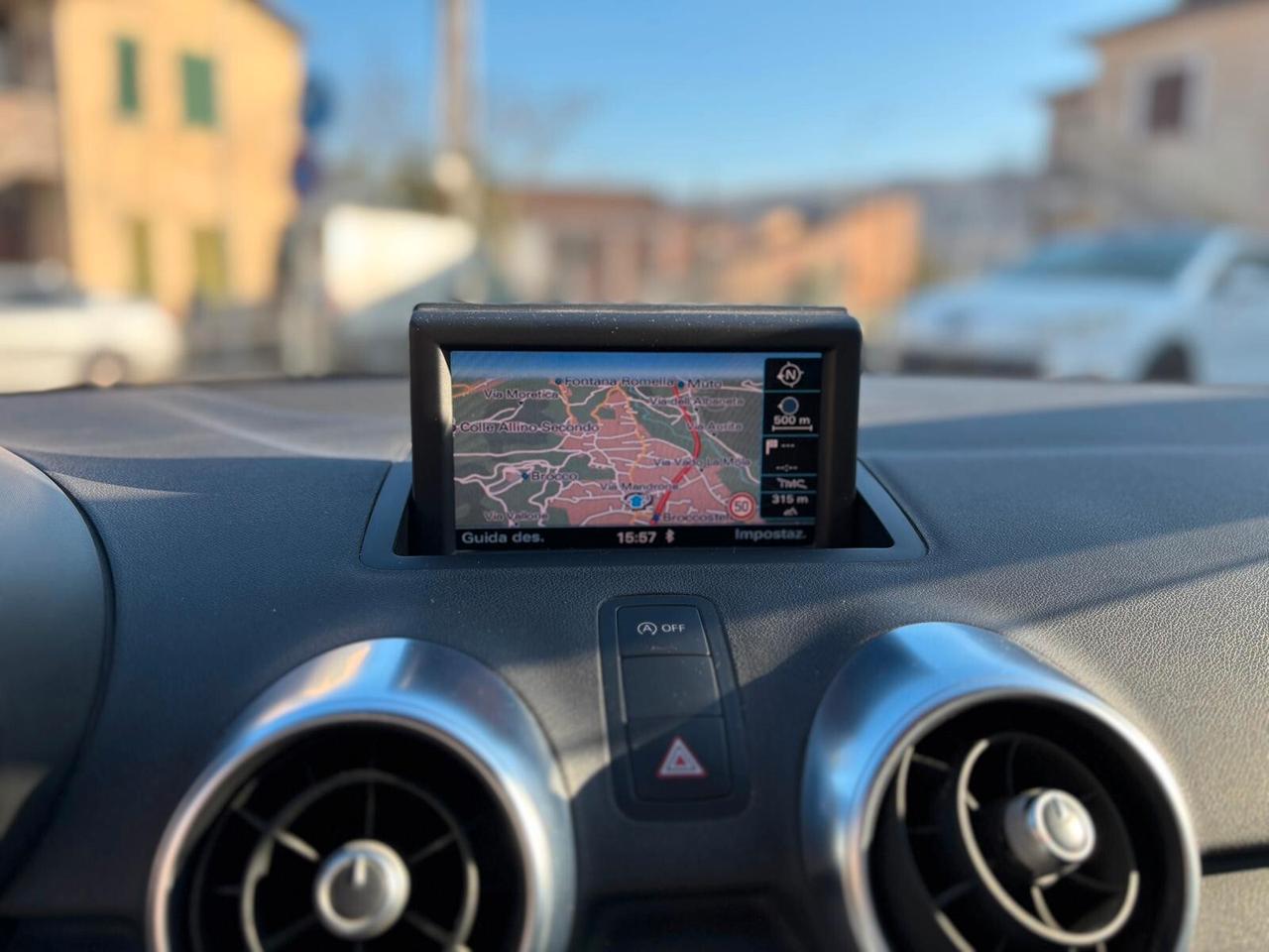 Audi A1 1.6 TDI 3PORTE NAVIGATORE OK NEOPATENTATI