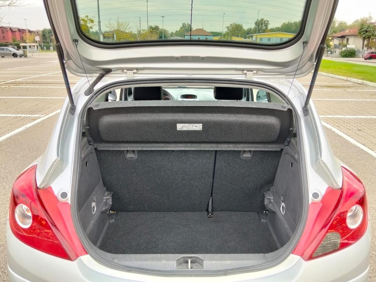 Opel Corsa 1.2 85Cv 3P Sport*Cerchi*Aux*Usb*E5