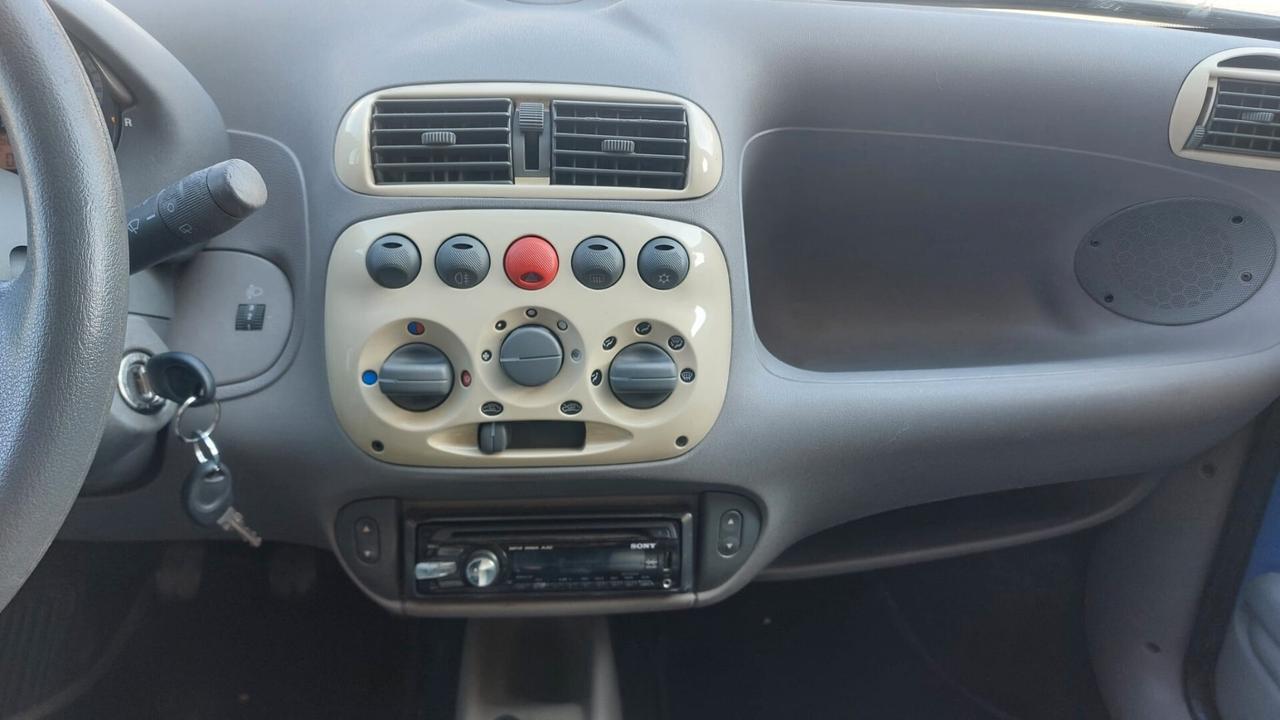 Fiat 600 1.1 ACTIVE CLIMA/IDROGUIDA
