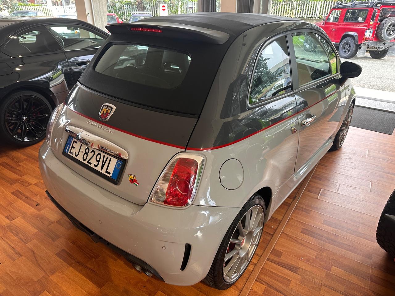 Abarth 500 C 1.4 Turbo T-Jet MTA Bicolore