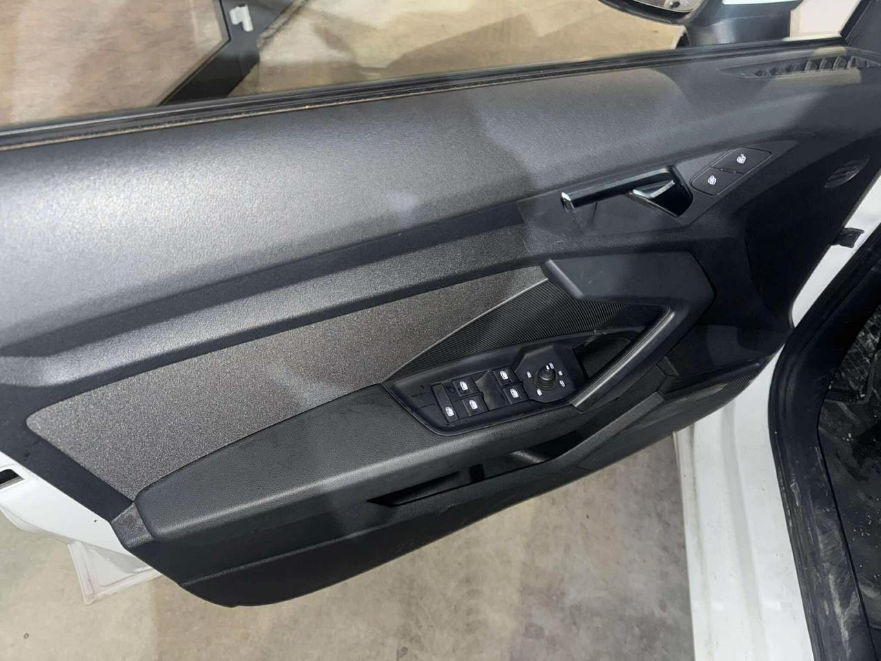 Audi A3 SPB 30 TDI Business Advanced-2023