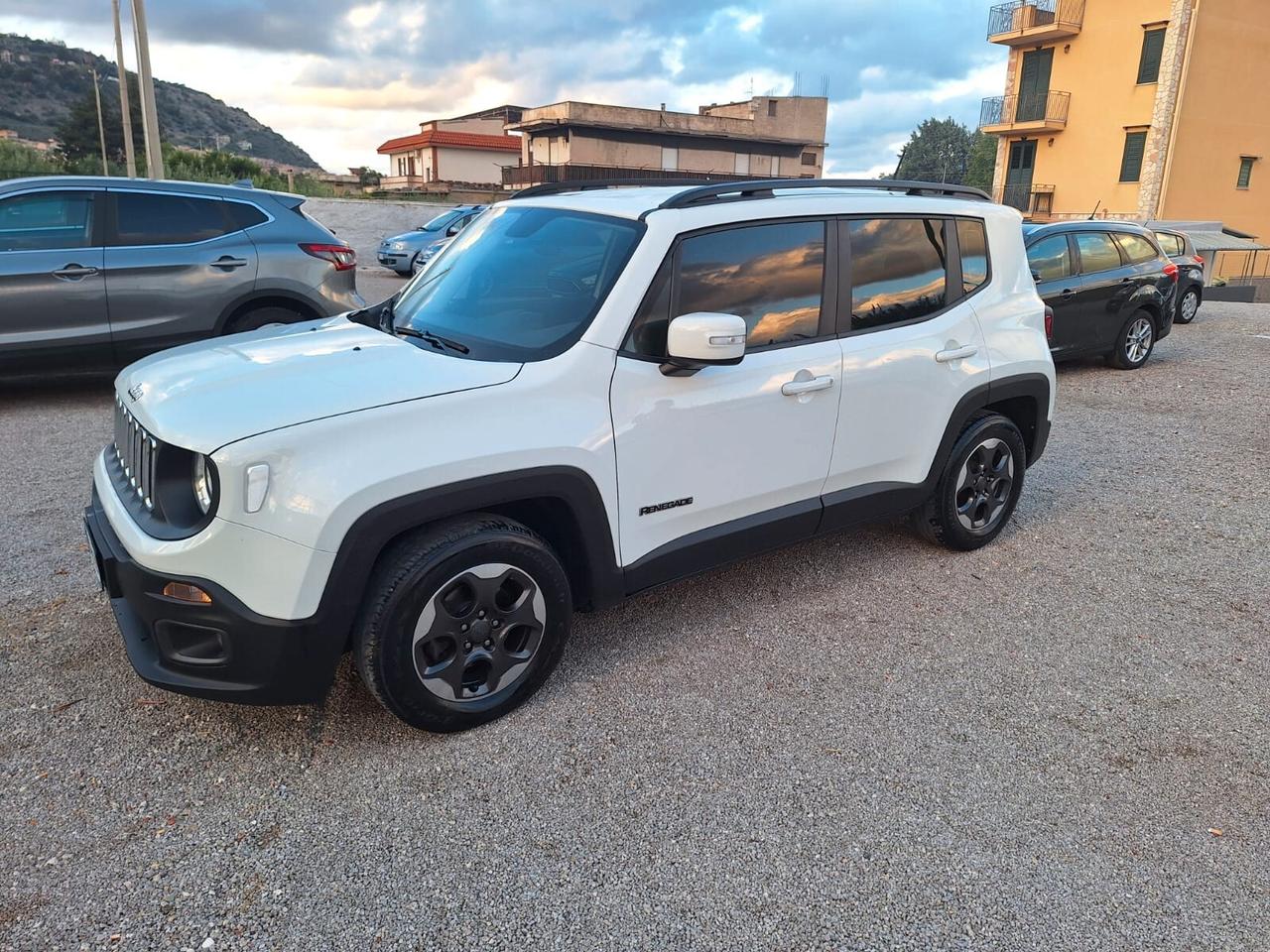 Jeep Renegade 1.6 Mjt 120 CV Longitude