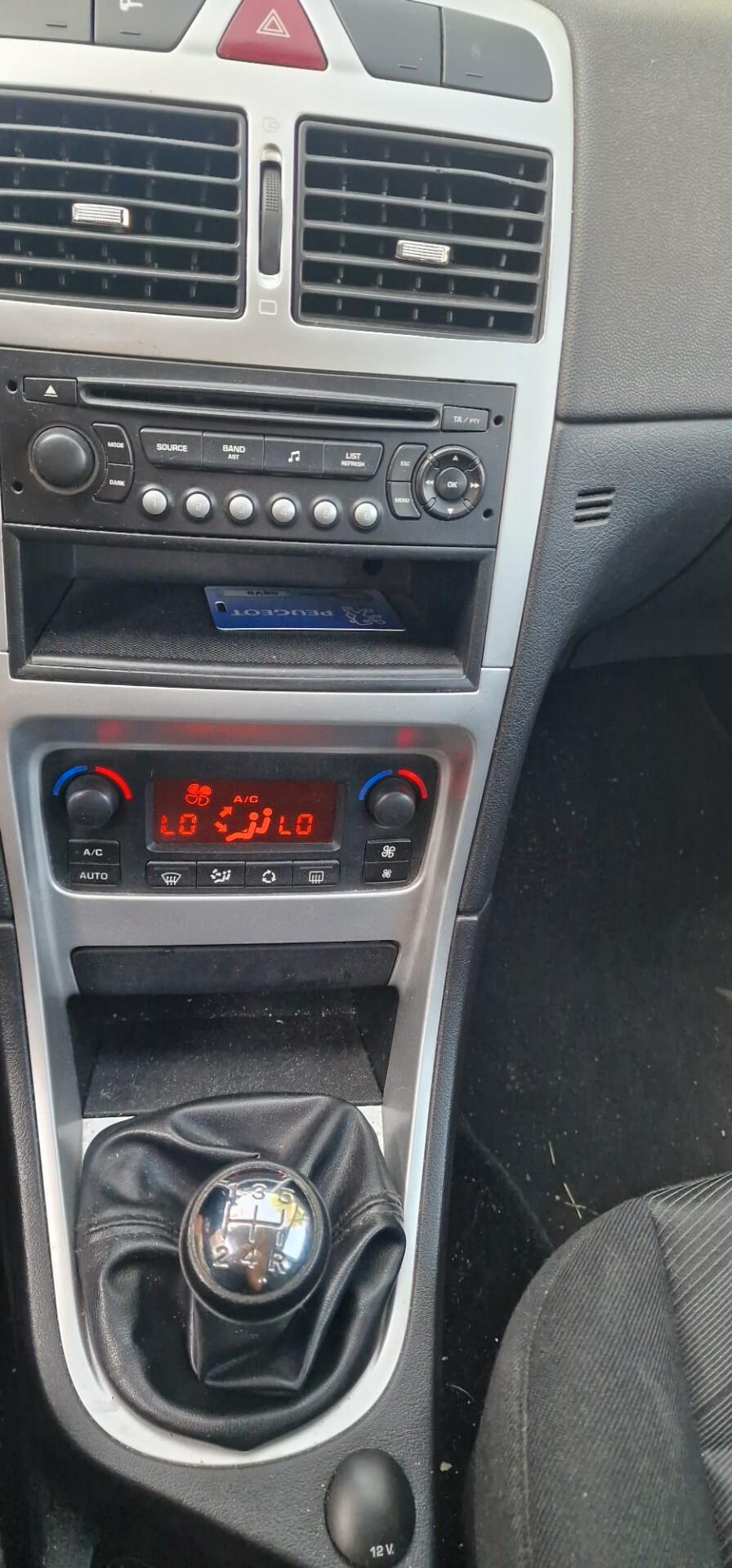 Peugeot 307 1.6 16V HDi 90CV 5p. XS
