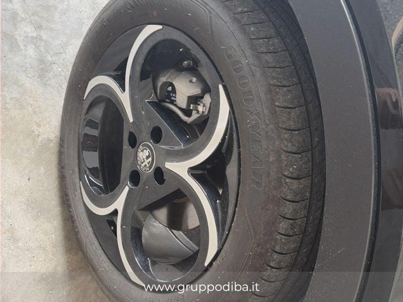 Alfa Romeo Junior 1.2 ibrida Speciale 145cv edct6