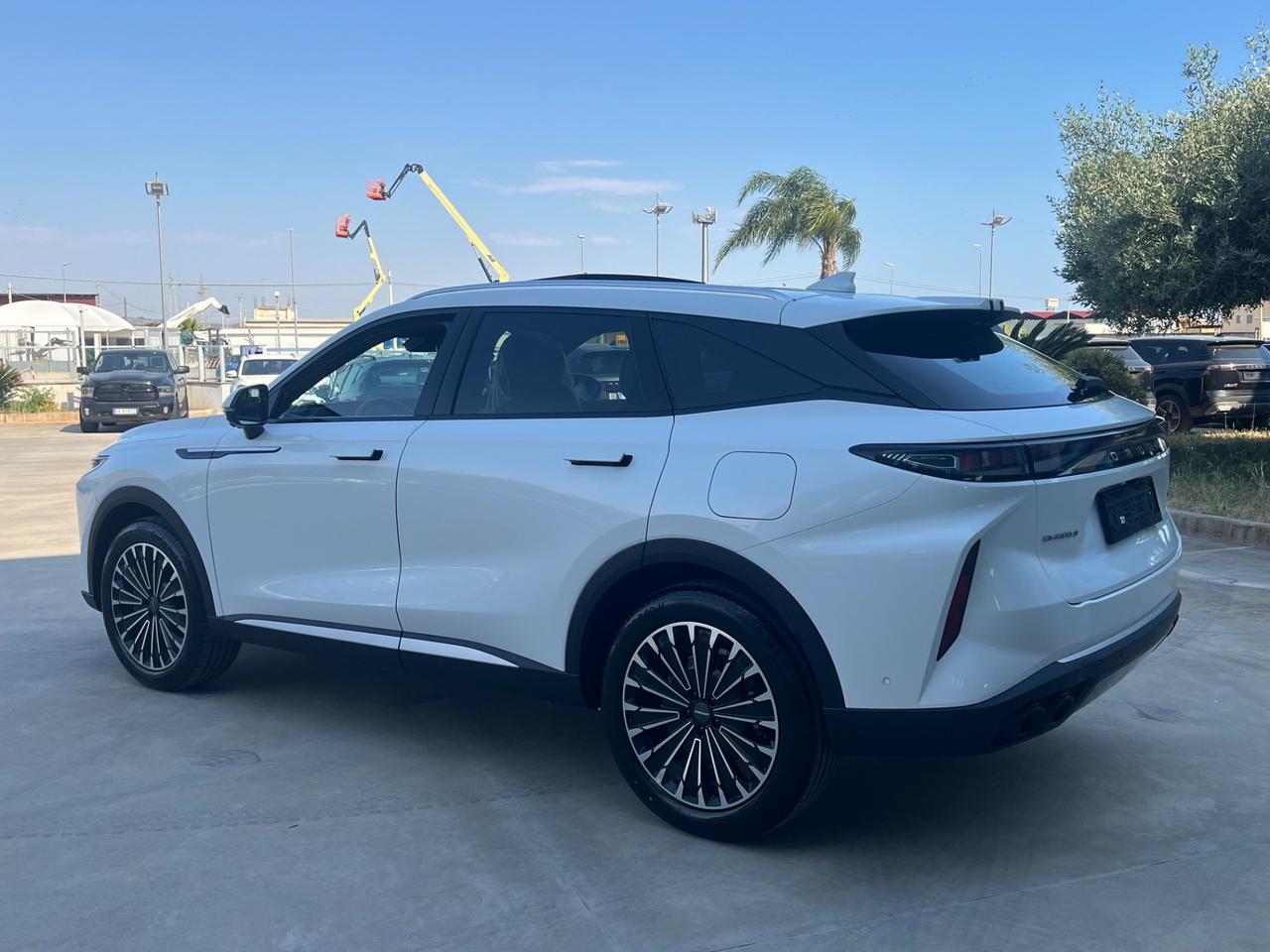Omoda 9 SHS-P 1.5 tgdi phev Premium - possibilità noleggio no scoring