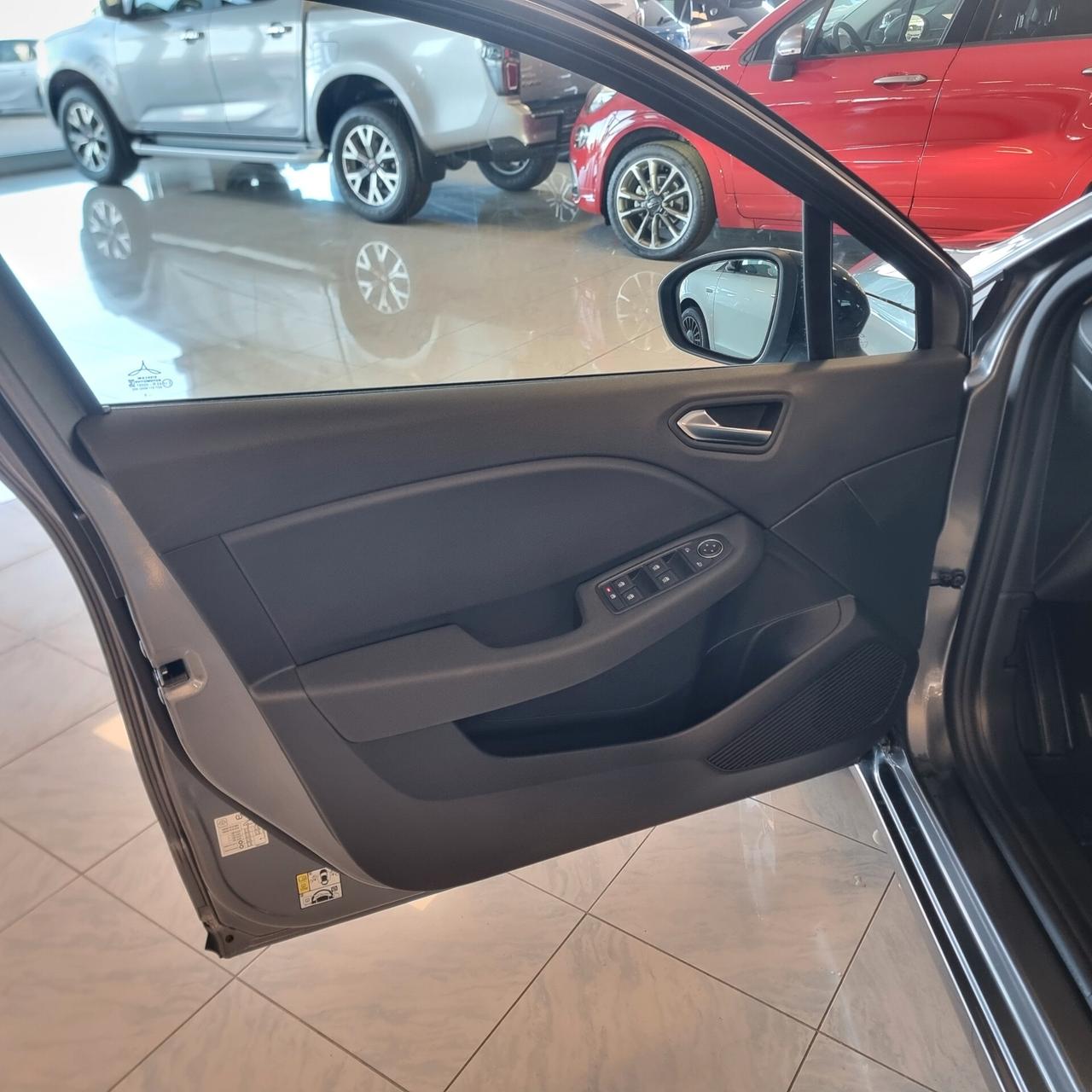 RENAULT CLIO EVOLUTION 1.5 dCi 100cv