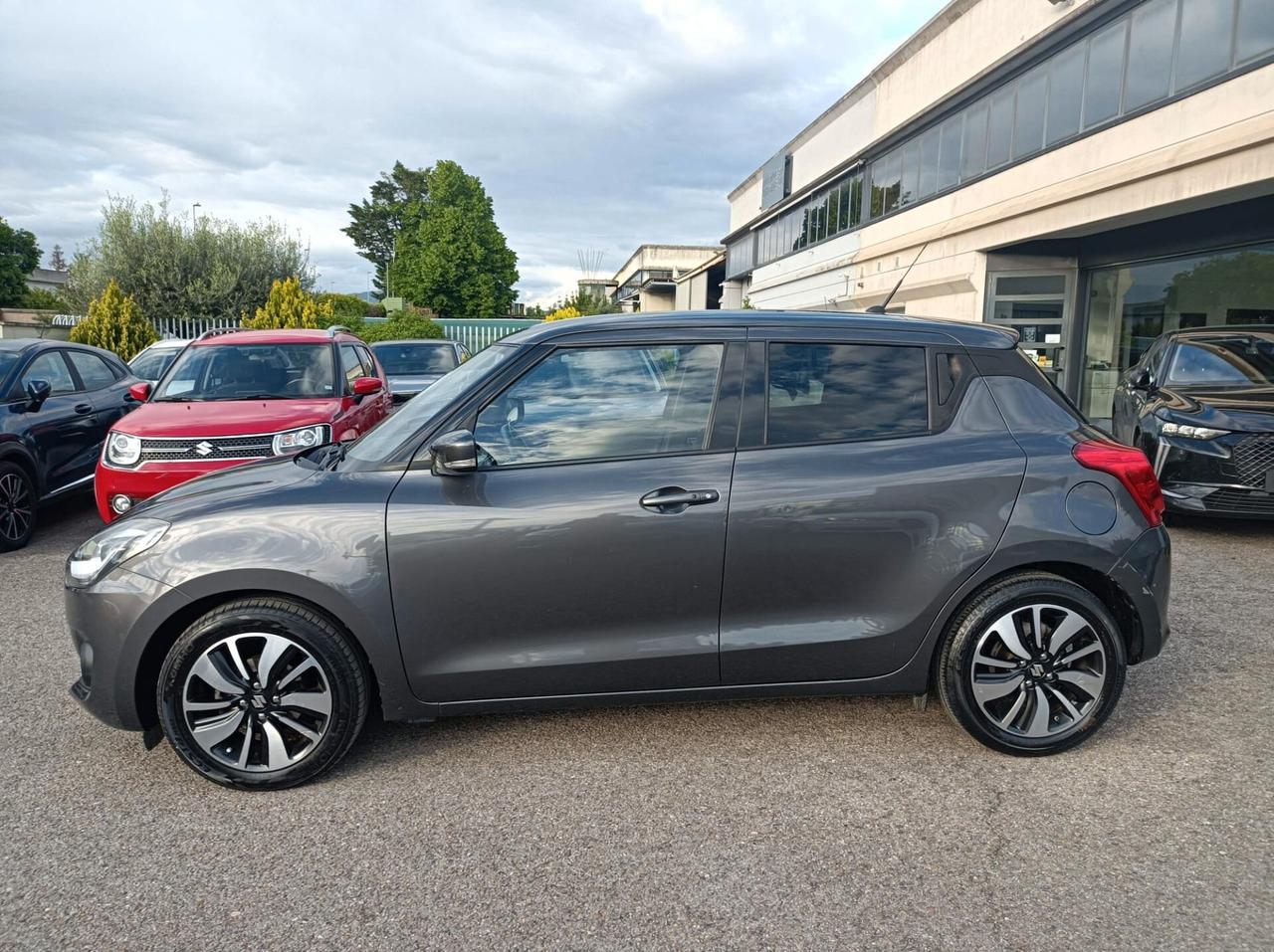 Suzuki Swift 1.2 Hybrid Top