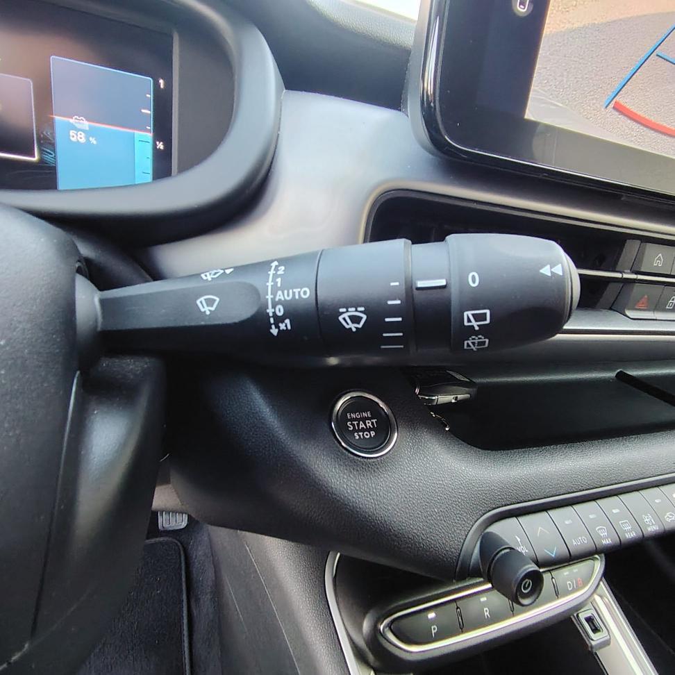 Jeep Avenger full-electric Summit fwd 156cv auto