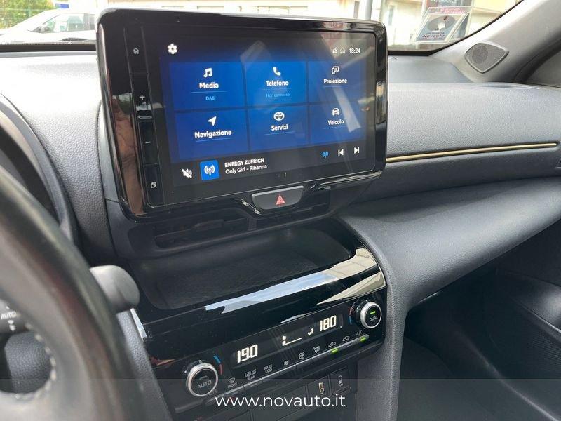 Toyota Yaris Cross 1.5H (116 CV) E-CVT Adventure