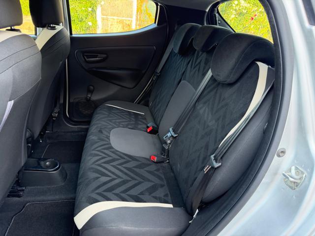 LANCIA Ypsilon 1.2 GOLD 5 POSTI+UCONNECT+SENSORI PARK