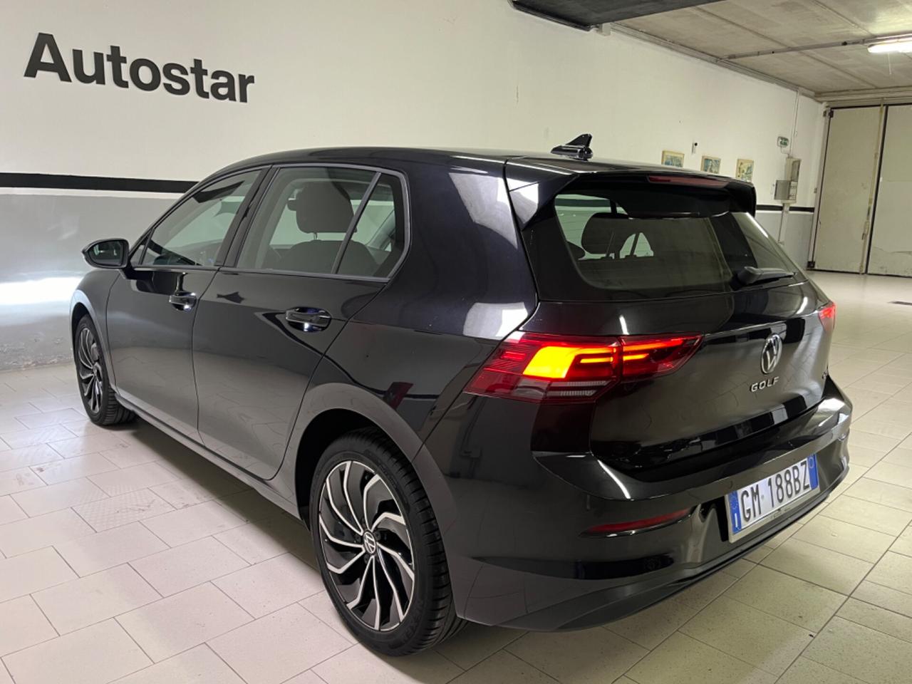 Volkswagen Golf 1.0 eTSI EVO DSG Life