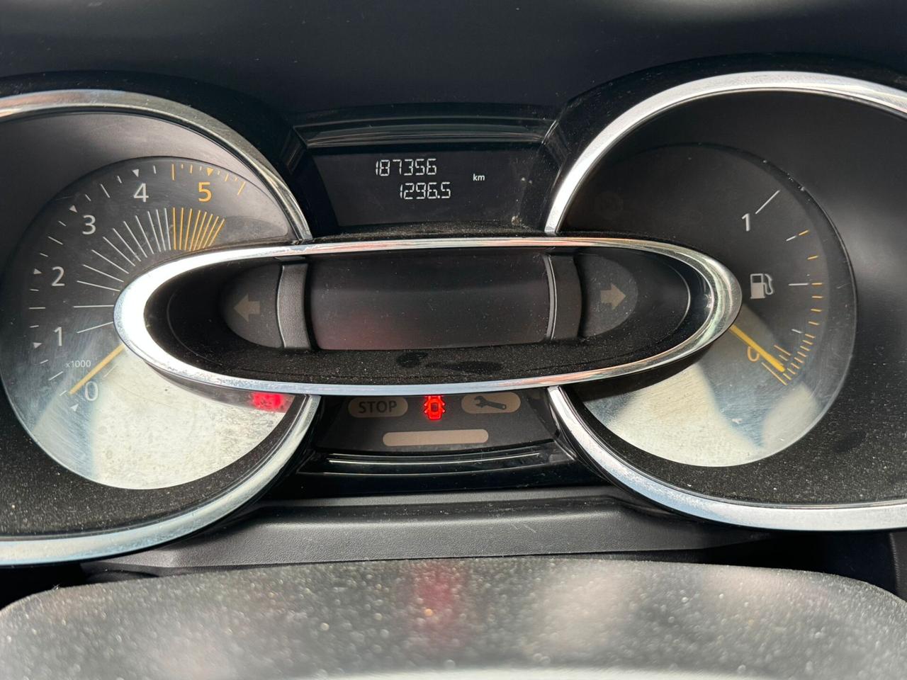 RENAULT CLIO 1.5 DIESEL 75CV TETTO NERO