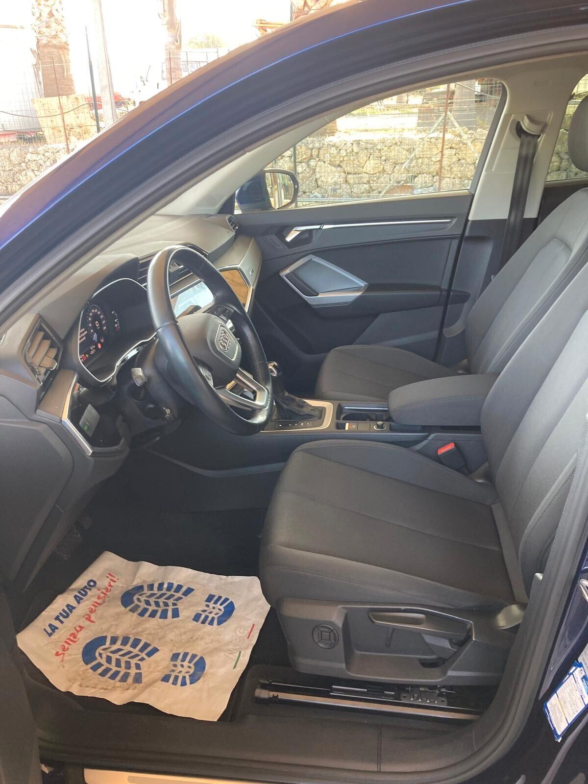Audi Q3 35 TDI S tronic Business Advanced