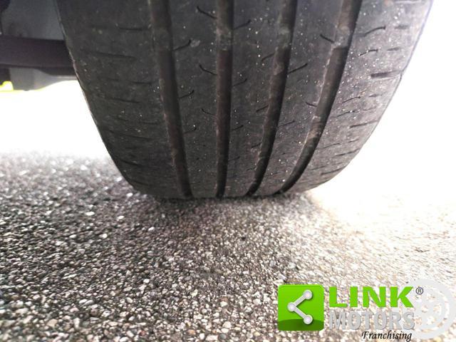 RENAULT Clio SCe 75 CV 5 porte Intens NEOPAT.GARANZIA INCLUSA