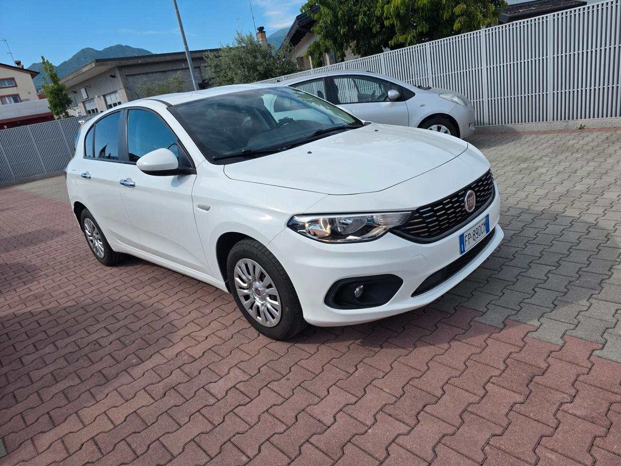 Fiat Tipo 1.4 5 porte perfette è garantita 12 mesi