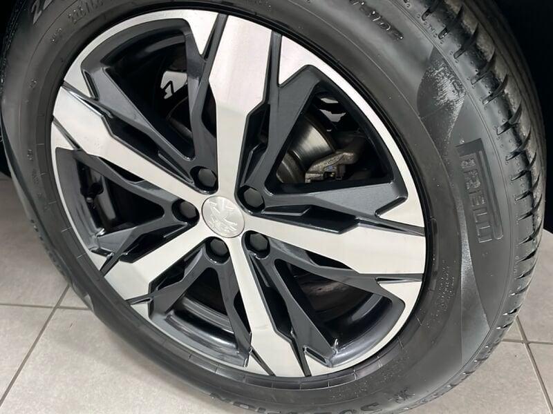 Peugeot 3008 BlueHDI 130 EAT8 S&S Allure