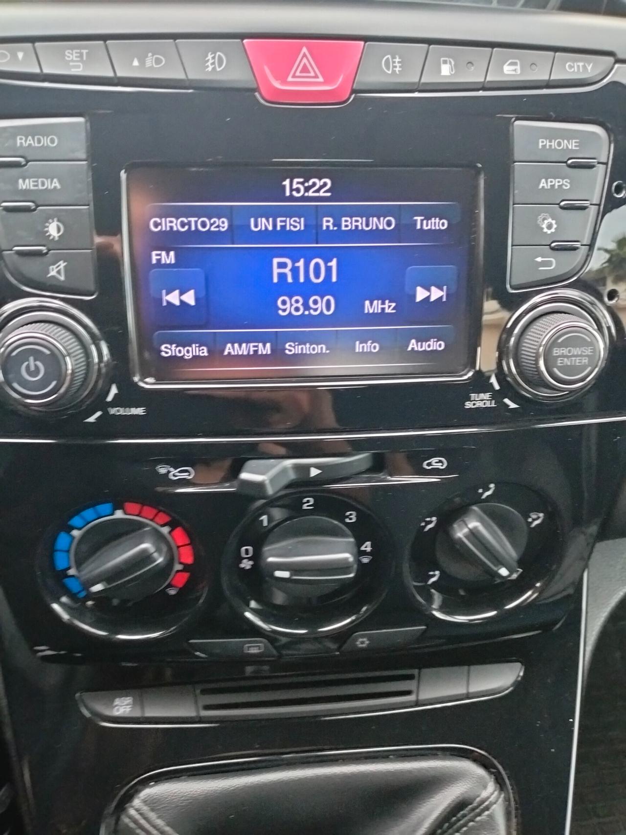 Lancia Ypsilon 1.2 69 CV 5 porte GPL Ecochic Platinum
