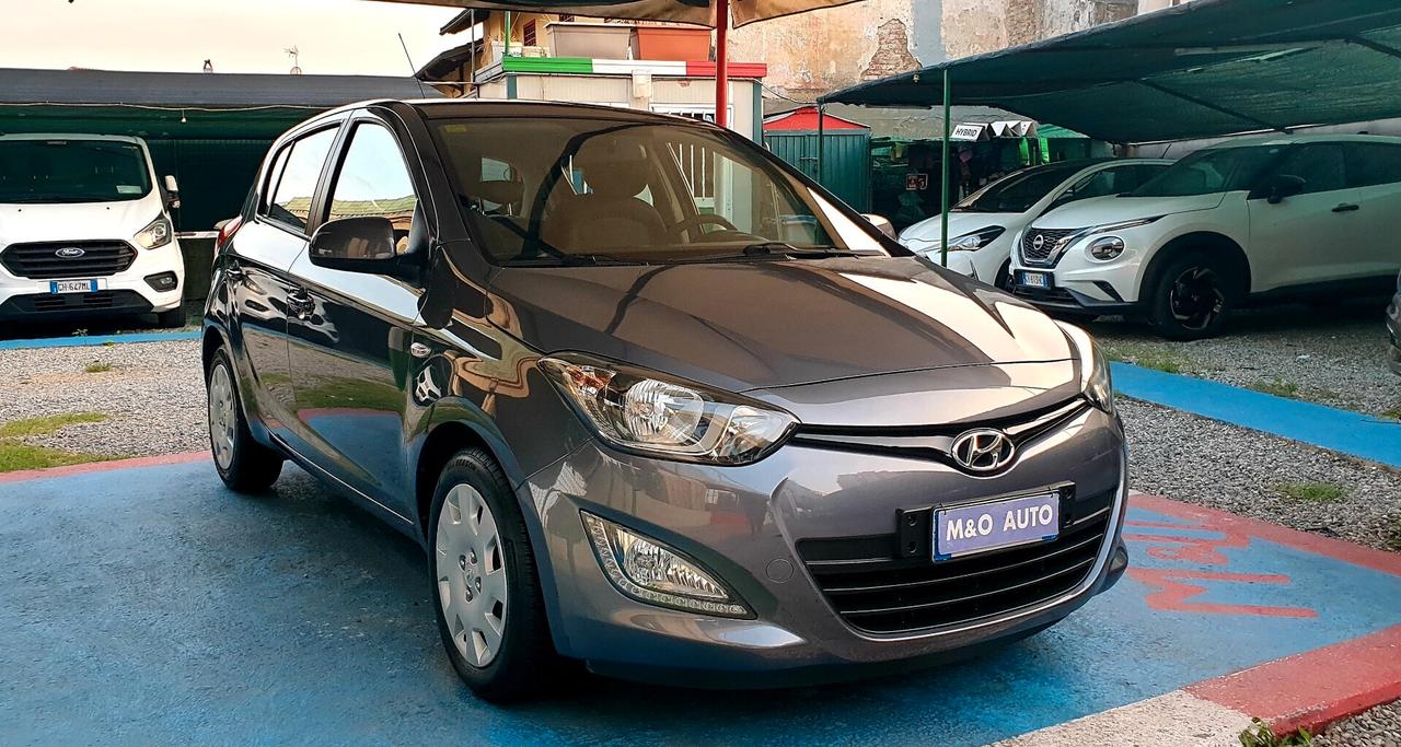 HYUNDAI IX20 1.2 BENZINA 49 MILA KM. OK NEOPATENTATI