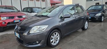 Toyota Auris 2.0 D-4D DPF 5 porte Sol
